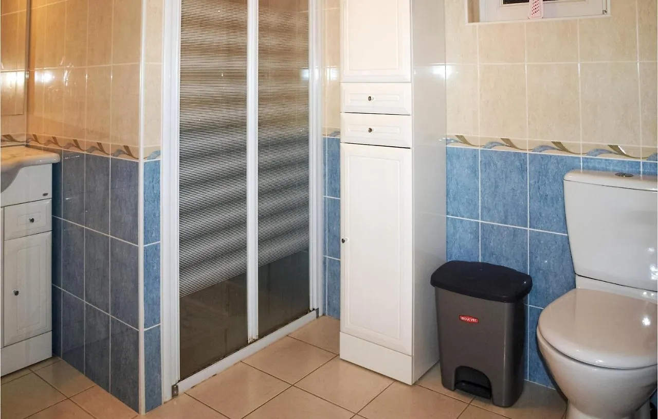 Дом отдыха 2 Bedroom Awesome Home In Kerlouan Франция